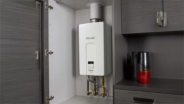 Continuous flow gas hot water