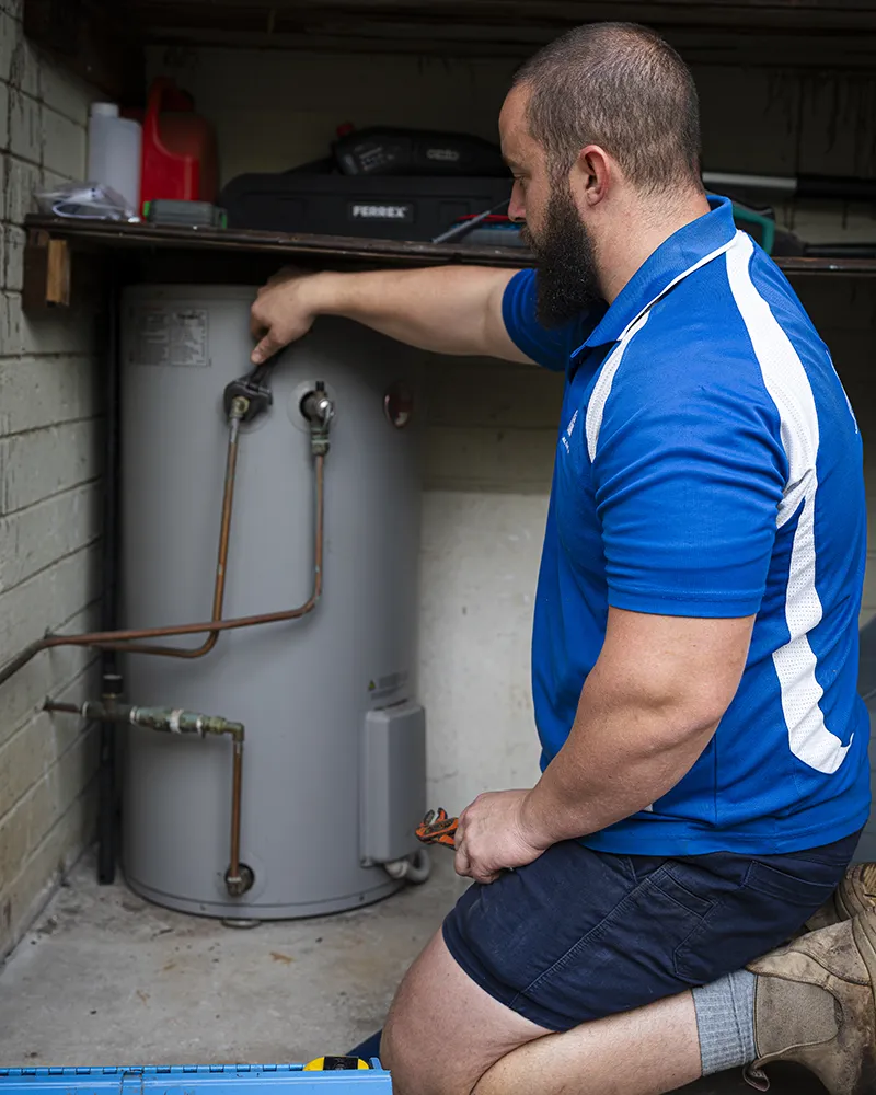 Fixing hot water system